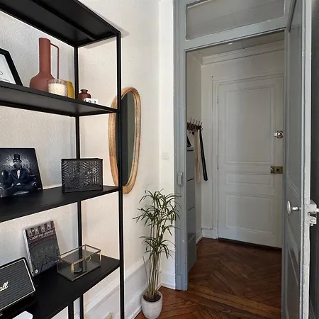 Appartement Cosy à Avec Accès Piscine - Fr-1-555-115